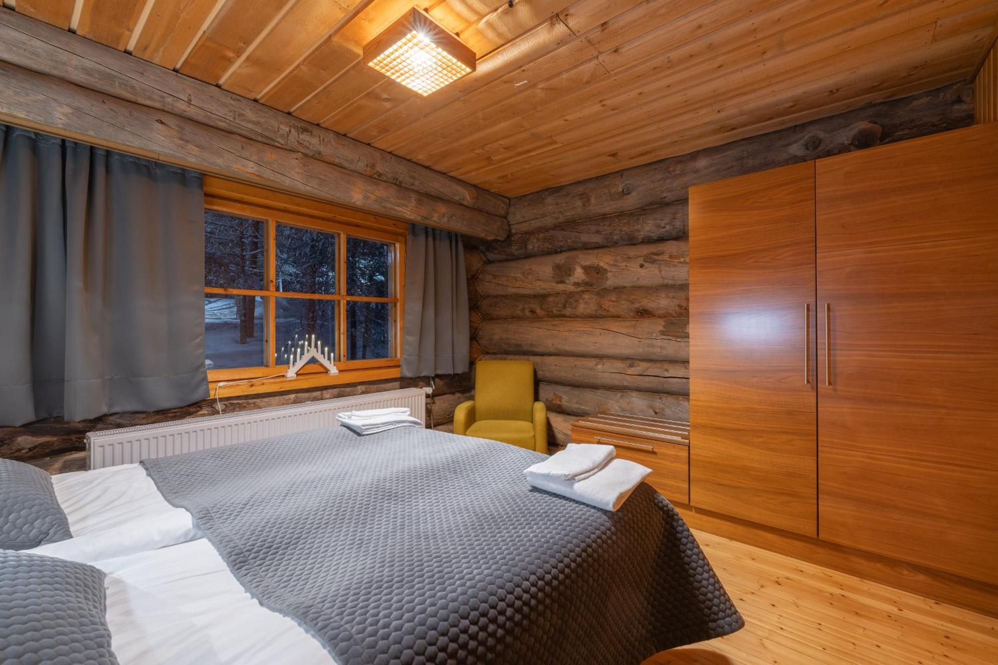 Kuukkeli Log Houses Aurora Resort Сариселка Екстериор снимка