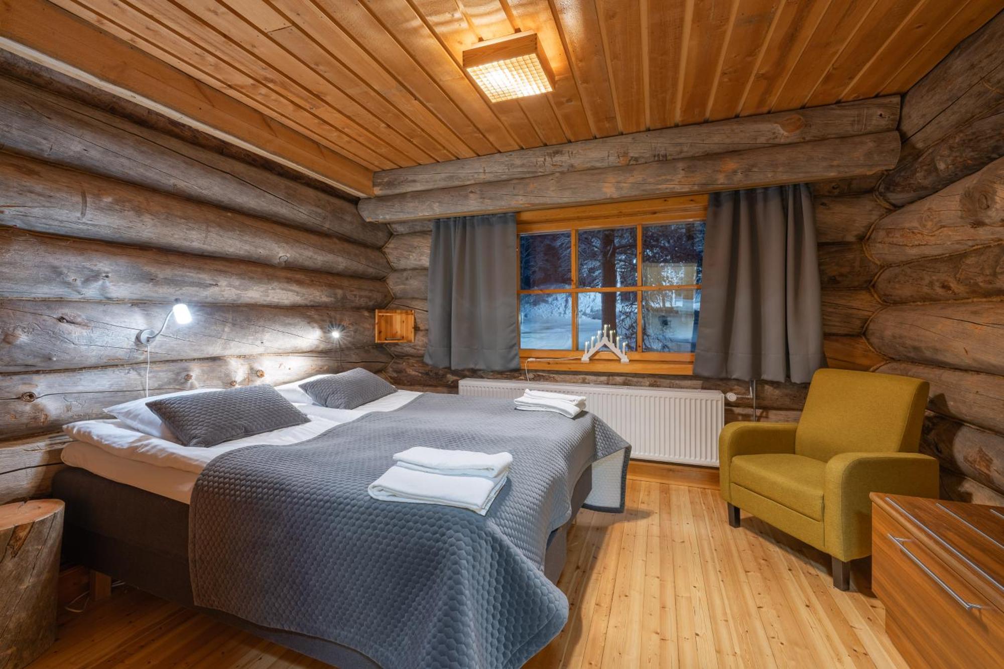 Kuukkeli Log Houses Aurora Resort Сариселка Екстериор снимка