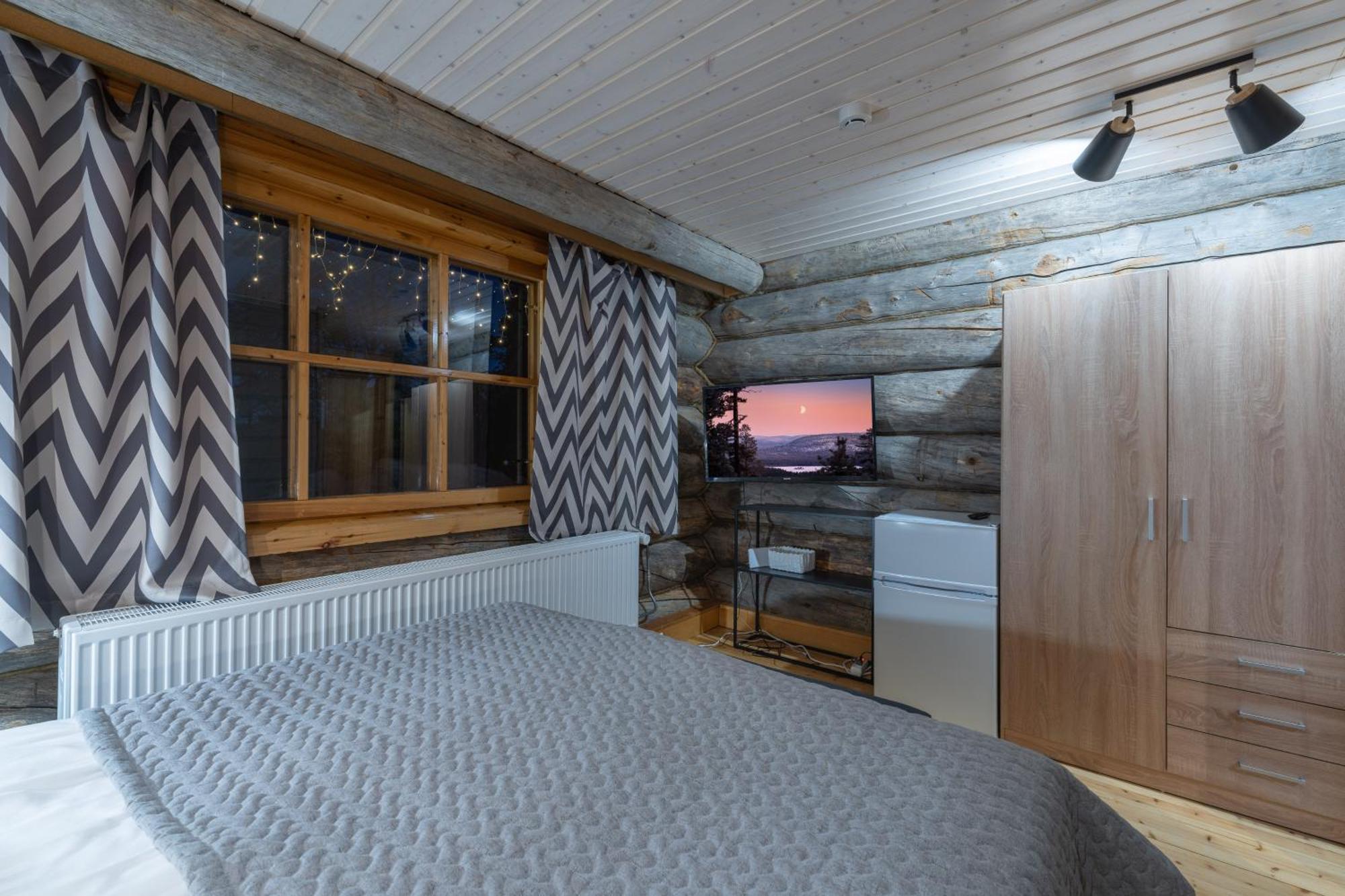 Kuukkeli Log Houses Aurora Resort Сариселка Екстериор снимка