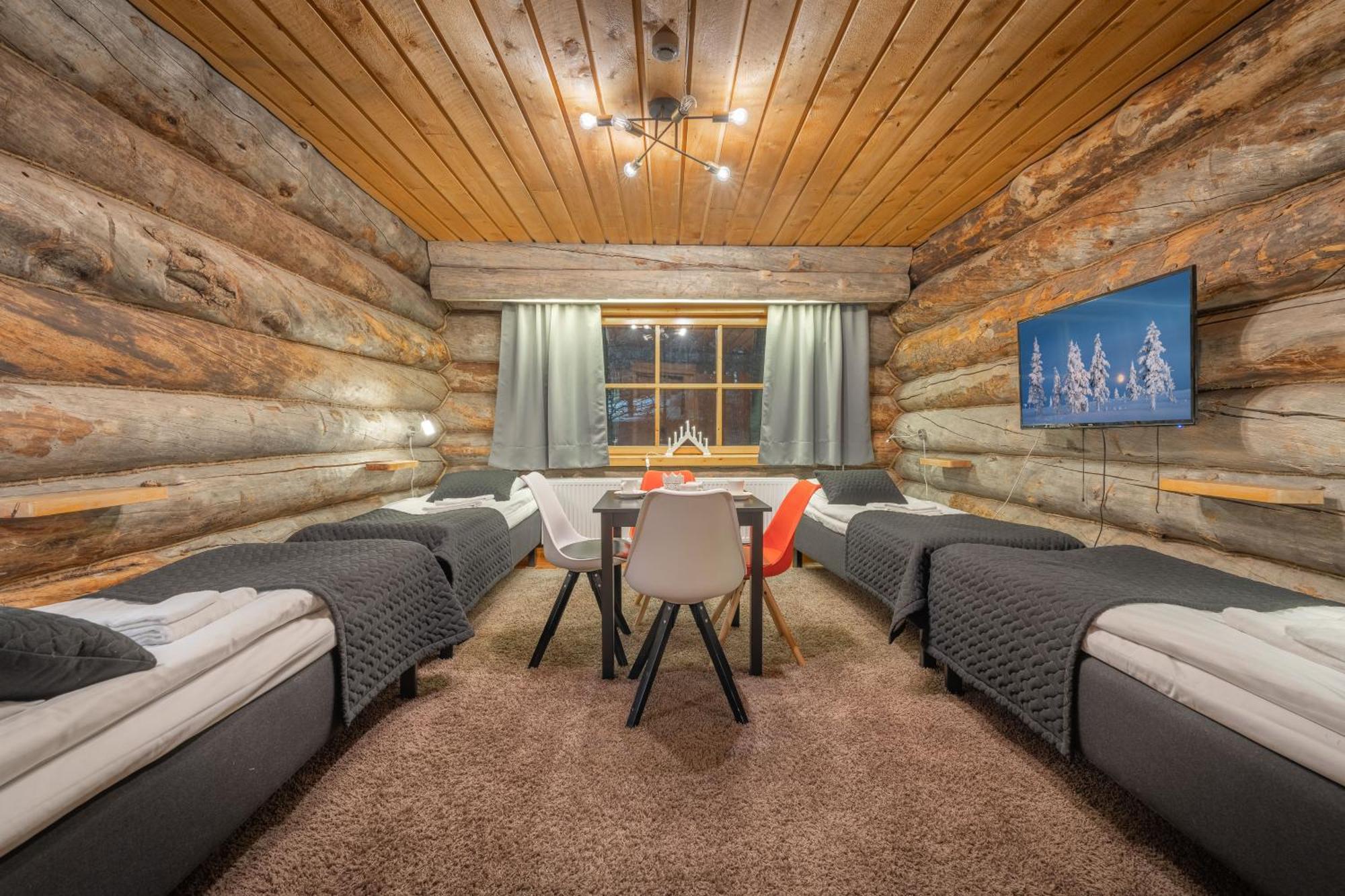 Kuukkeli Log Houses Aurora Resort Сариселка Екстериор снимка